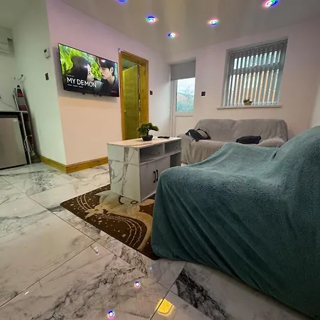 Apartment Sindhu Luxury Manchester