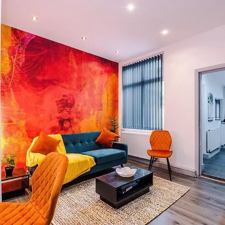 Luxury 3br En-suite, Near *