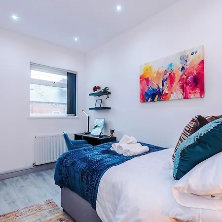 Luxury 3br En-suite, Near Manchester