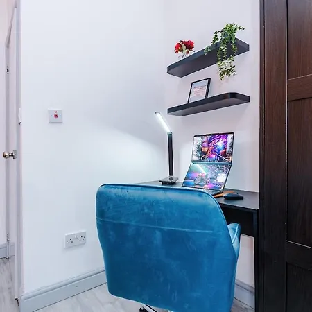 Luxury 3br En-suite, Near * Manchester