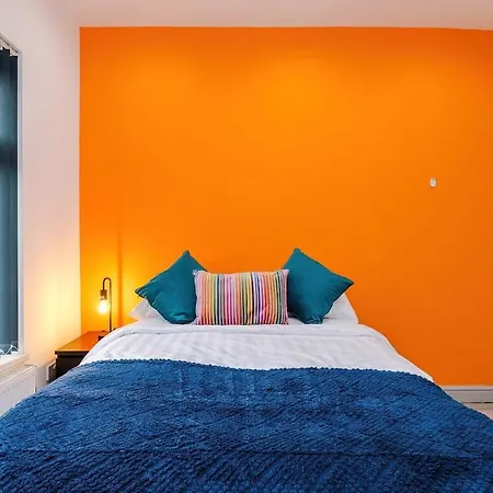 Luxury 3br En-suite, Near Nyaraló