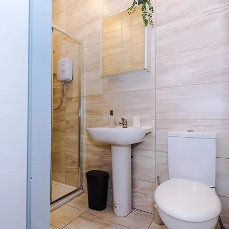 Luxury 3br En-suite, Near * Manchester