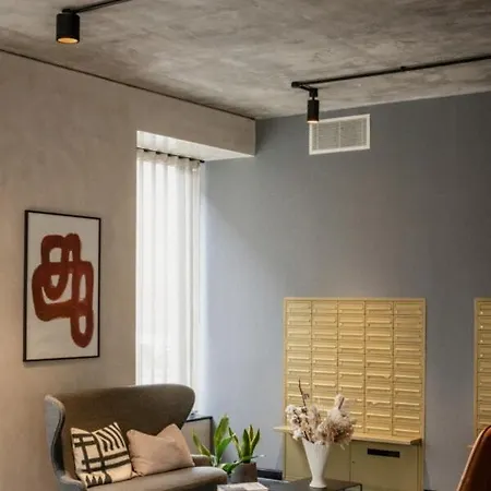 Bohemian With Terrace & Gym Apartman