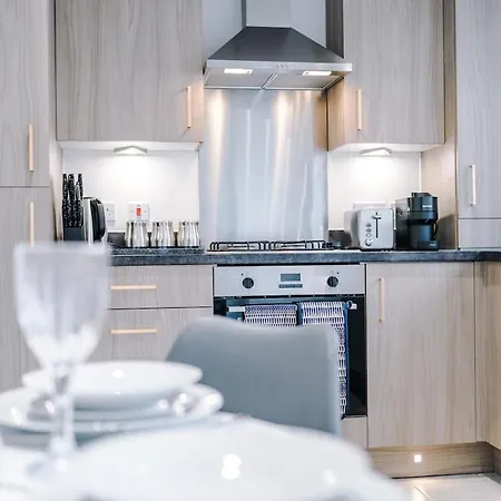 Stylish 3-bedroom House - Brand New Casa de Férias Manchester
