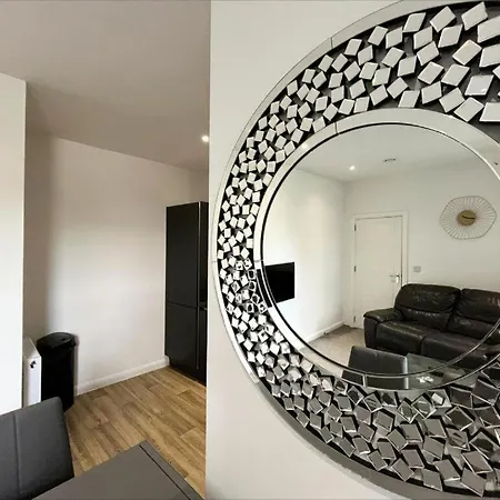 Roomz 247 * Mánchester