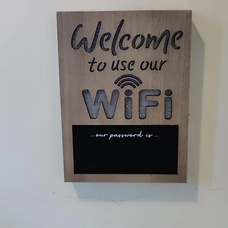 דירה Spacious Homely Manchester City Stay Near Ao Arena And Shopping Centre With 500Mbps Internet & Netflix מנצ'סטר