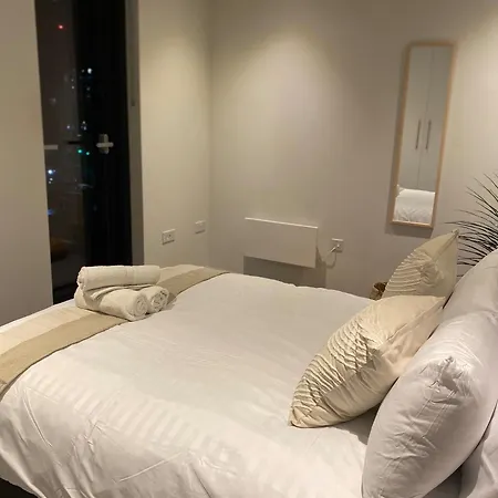 Apartment-free Parking With Terrace-gym Apartment