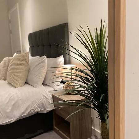 Apartment-free Parking With Terrace-gym Manchester