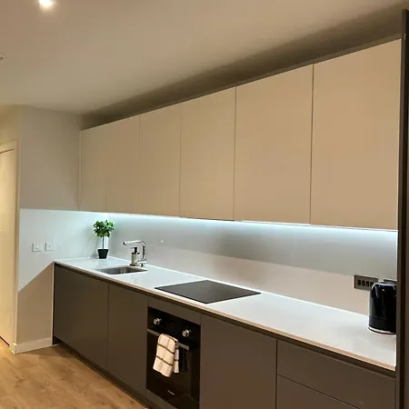 Apartment Apartment-free Parking With Terrace-gym Manchester