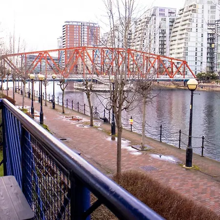 Great 2bed In Salford Quays With Water View Apartamento