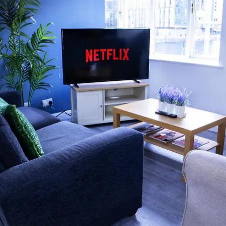 Great 2bed In Salford Quays With Water View Manchester