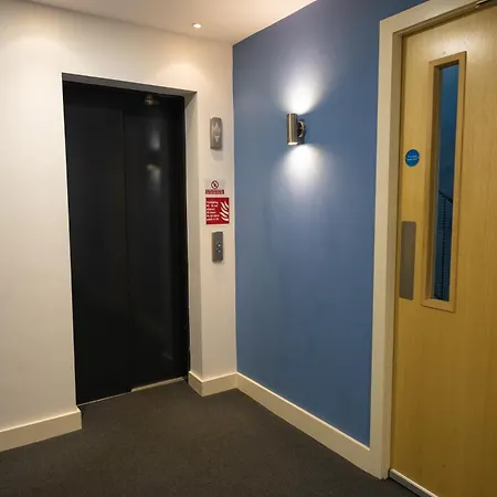 The Elegant 2 Bed Ensuite Flat In Deansgate Manchester