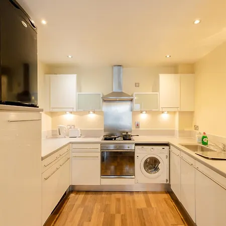Apartment The Elegant 2 Bed Ensuite Flat In Deansgate Manchester