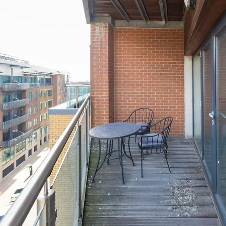 The Elegant 2 Bed Ensuite Flat In Deansgate Apartment *
