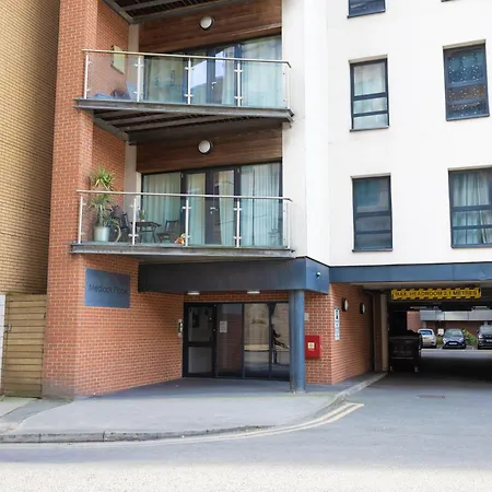 The Elegant 2 Bed Ensuite Flat In Deansgate
