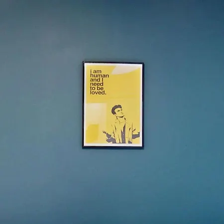 Apartament 3br, Song Lyrics Theme, Self Check-in *