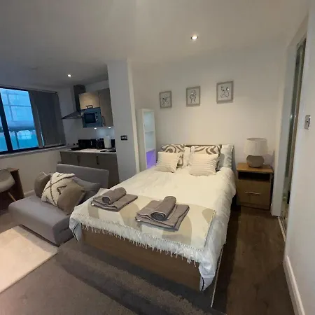 Manchester Central Studio Apartment