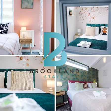 Three Bedroom House By Brookland Serviced Short Lets Leeds With Free Wifi Holiday home *