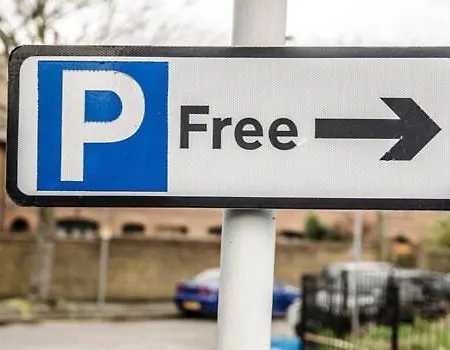 アパート Elite With Free Parking *