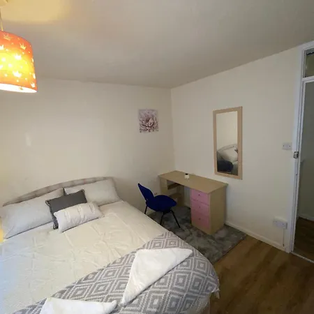 Png - Abernant Shared Facilities *