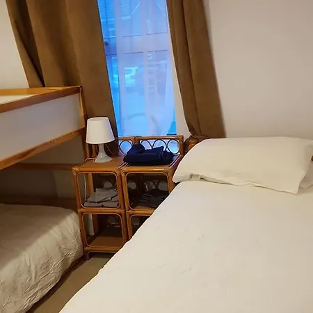 An Oasis Of Calm Next To M'cr Centre + Parking Holiday home