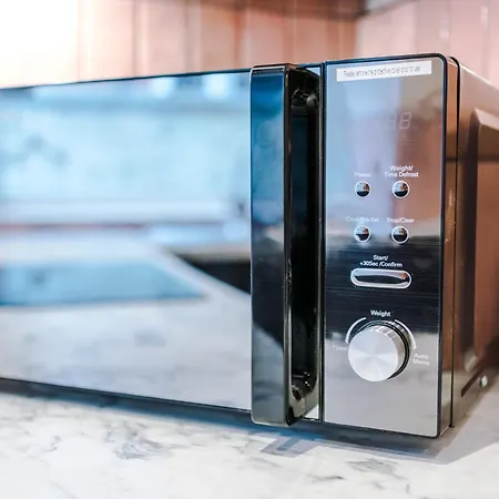 بيت للعطل Newly Renovated 5 Bedroom Home-manchester