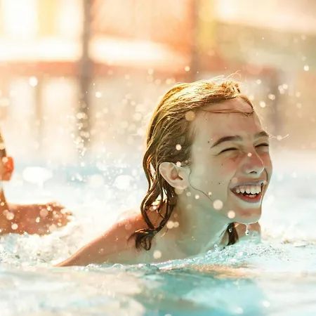 Hotel Delta By Marriott Manchester Airport