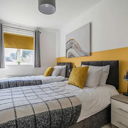 Stylish 2br Near Mcr Airport Apartmán *