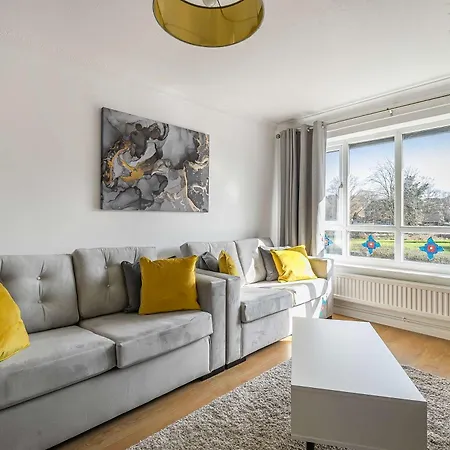 Apartment Stylish 2br Near Mcr Airport Manchester