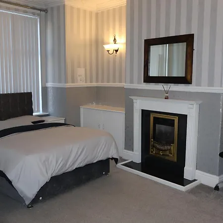 Away From Alloggio in famiglia