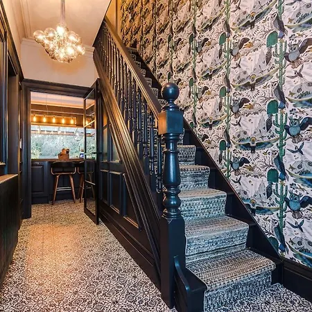 בית נופש Opulent Oasis Large Luxury Sleeps 10