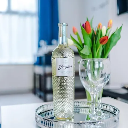 Holiday home The Stadium Retreat