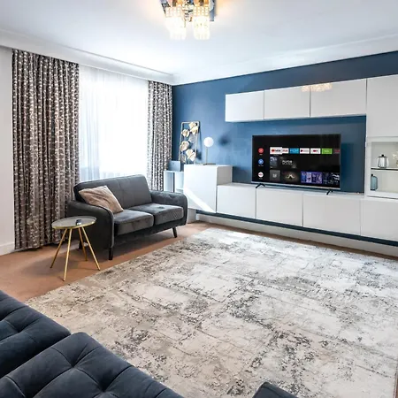 Modern Near Etihad, Coop Live