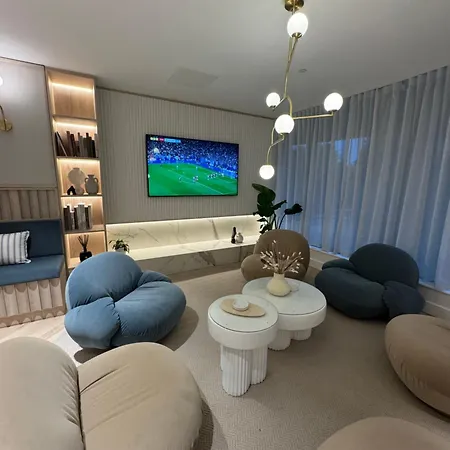 3 Bedroom Penthouse In The Centre Deansgate New Build High Floor Apartment Manchester