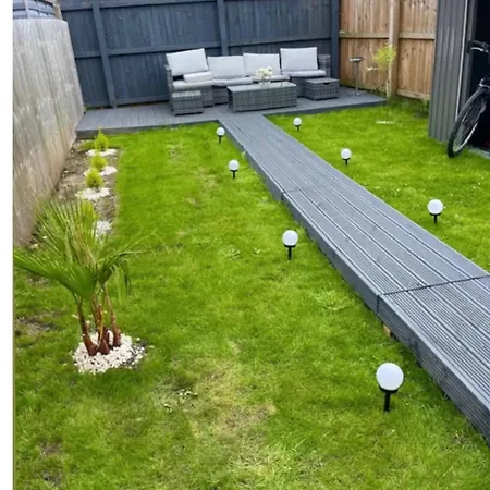 Stylish House Retreat In 別荘 *