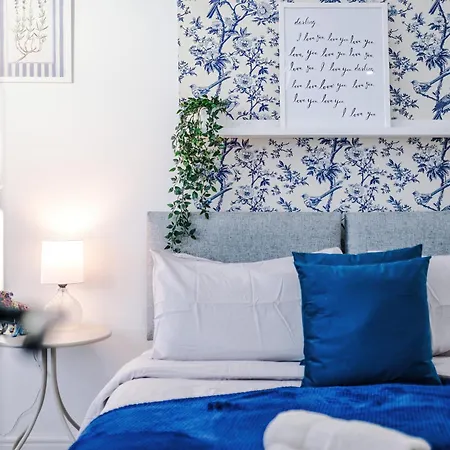 3Br House In Salford Near Manchester City Centre