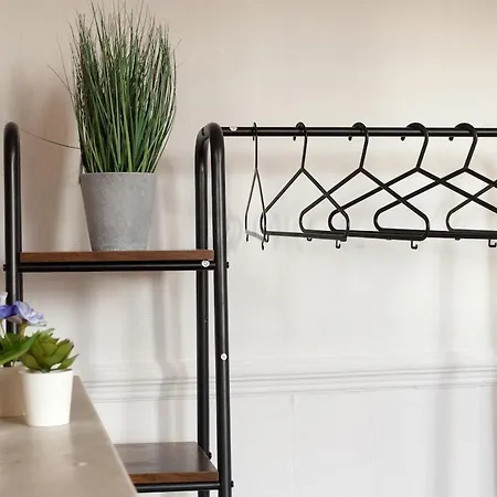 Villa Victorian Elegance At Kingscliffe, Sleeps 17 *