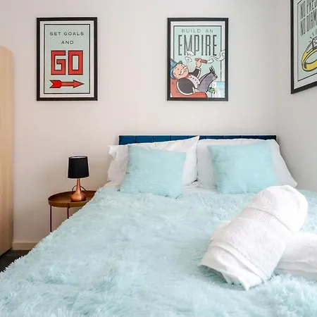 Luxury 2 Bed Centre Free Parking *
