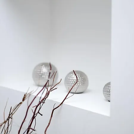 Cozy Place In Salford, Sleeps 8, 4 Bedroom, 5 Beds Manchester