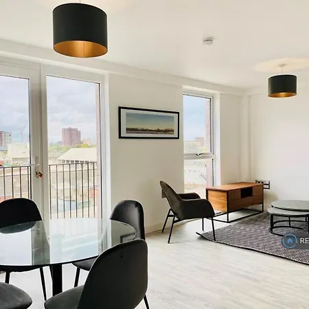 Apartment Comfy 1 Bedroom Manchester