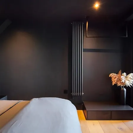 Noir By The Heim Residences Apartamento
