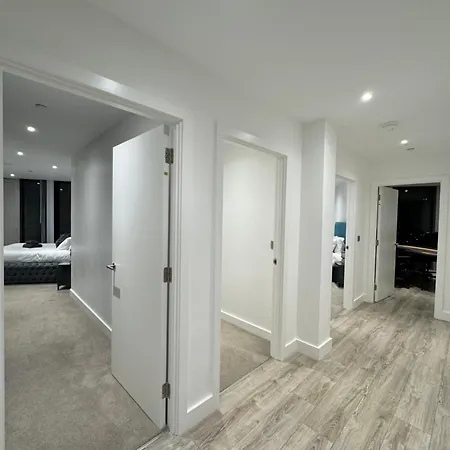 3 Bedroom Penthouse In The Centre Deansgate New Build High Floor * Manchester
