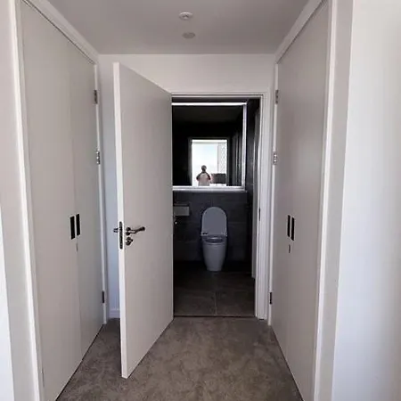 2 Bedroom With Views Daire