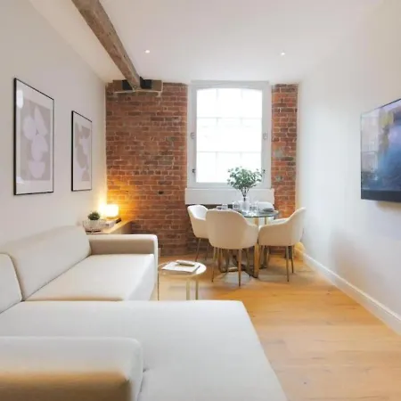 Aria At The Heim דירה