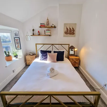 Old Trafford 1 Bed By Superhost * Mánchester