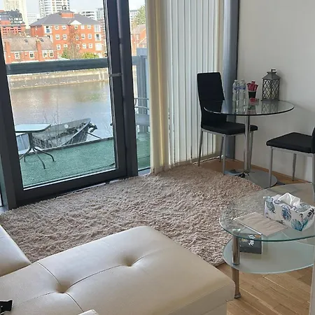 River View Apartment *