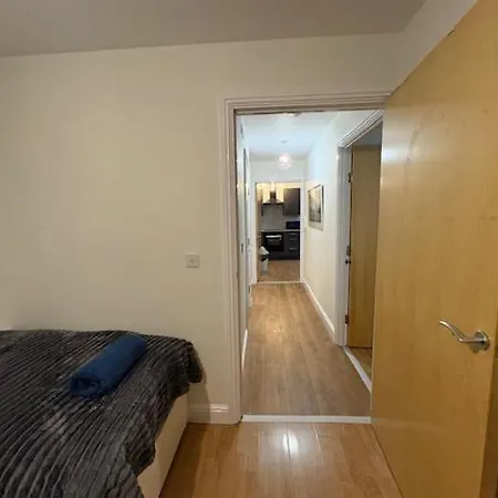 Apartment Cosy, 2 Bed Flat Parking *