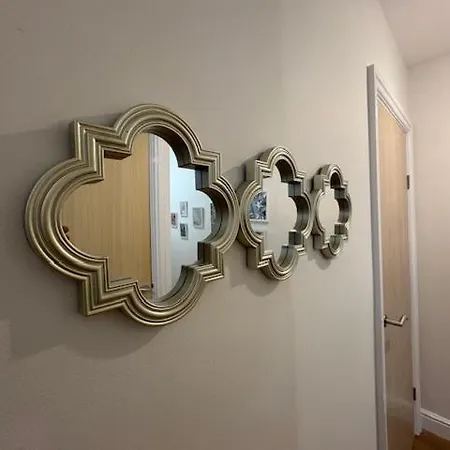 Apartment Cosy, 2 Bed Flat Parking Manchester