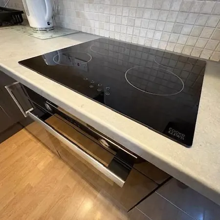 Apartment Cosy, 2 Bed Flat Parking Manchester