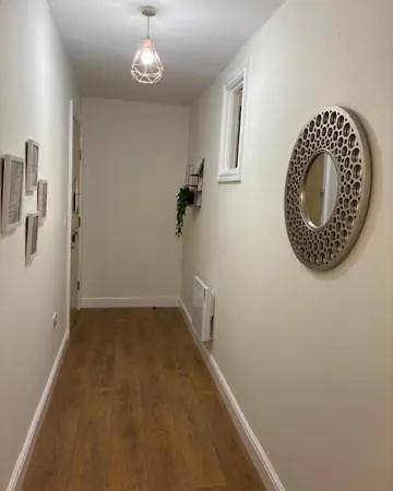 Apartment Cosy, 2 Bed Flat Parking Manchester